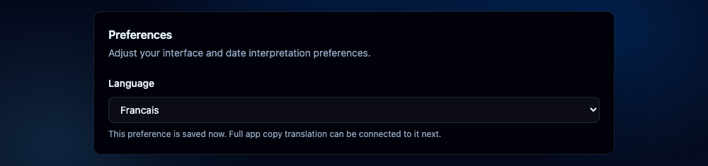 Choisir la langue de l’interface. Interface NeverMiss, données de démonstration.